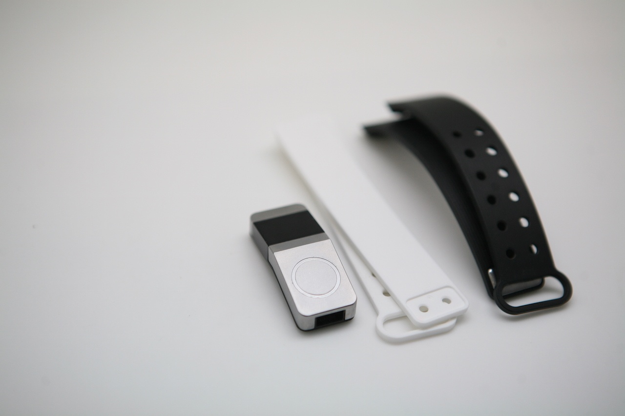 Подборка трекеров, у которых можно менять ремешки - 5 Подборка трекеров, у которых можно менять ремешки - 5