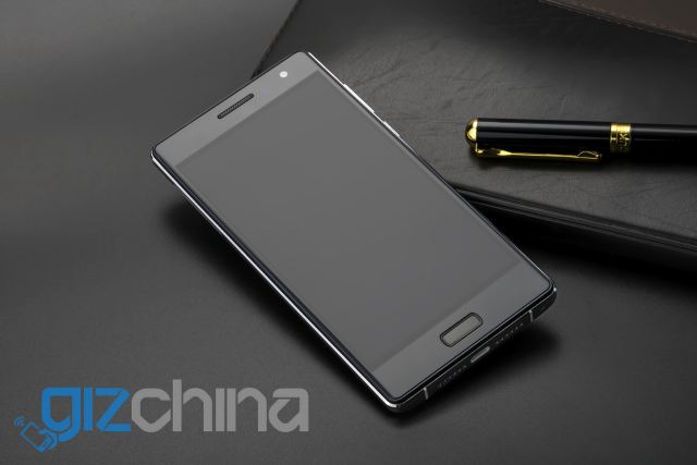 Фотогалерея дня: смартфон Bluboo Xtouch, перенявший черты дизайна Xiaomi Mi Note и Samsung Galaxy - 1 Появились живые фото смартфона Bluboo Xtouch