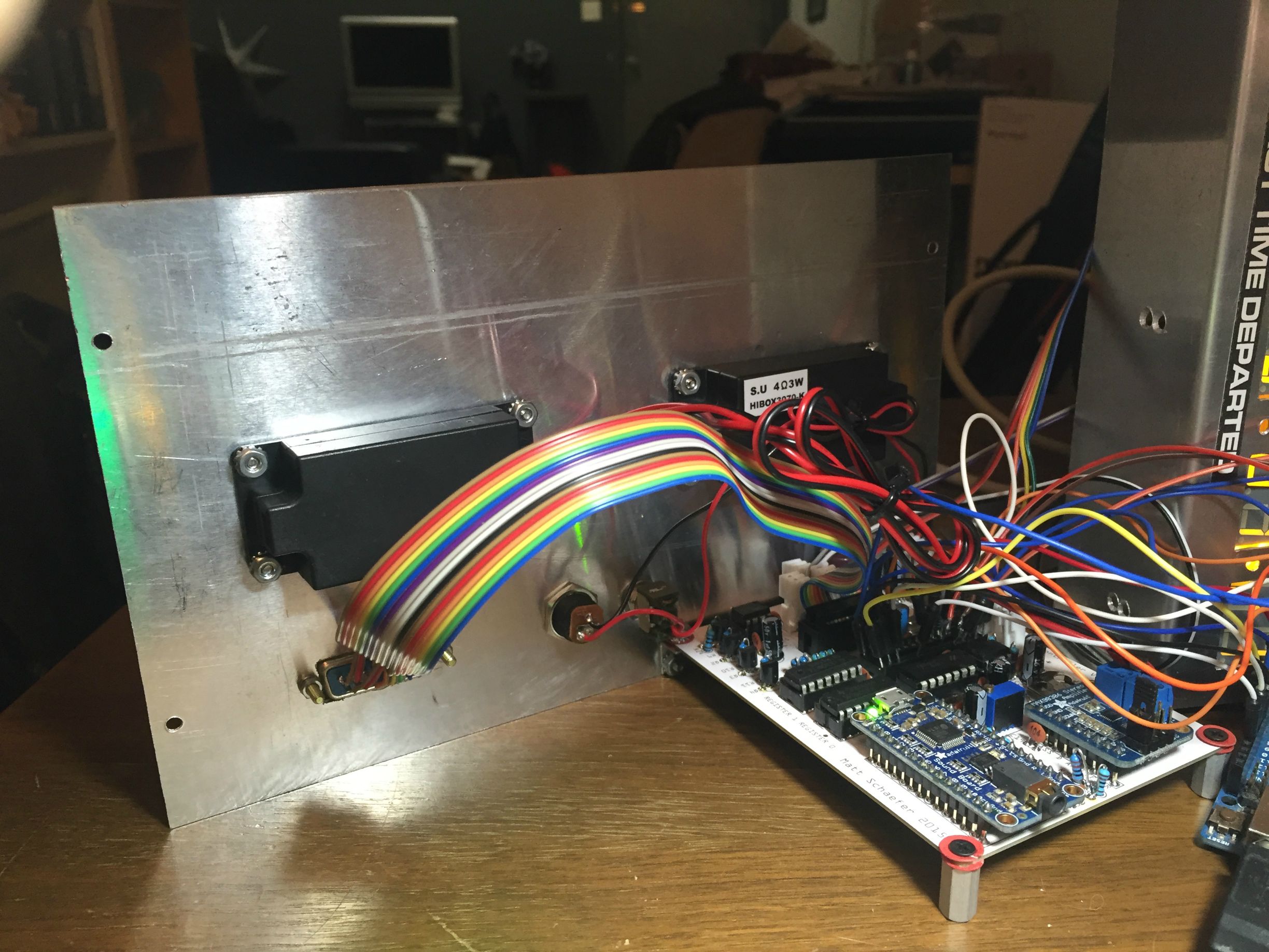 Часы-будильник в стиле «Назад в будущее» - 16 Часы-будильник в стиле «Назад в будущее» - 16