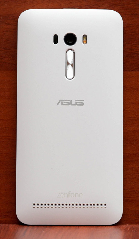 Обзор смартфона ASUS ZenFone Selfie - 11