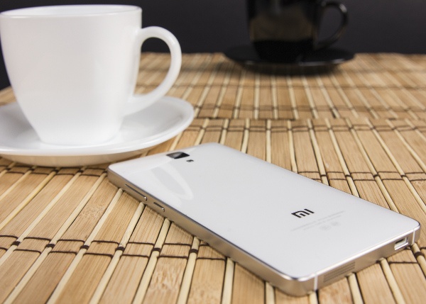 Смартфон Xiaomi Mi4 теперь можно купить за $205