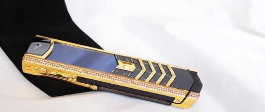Китайцы выкупили известную компанию Vertu - 1 1