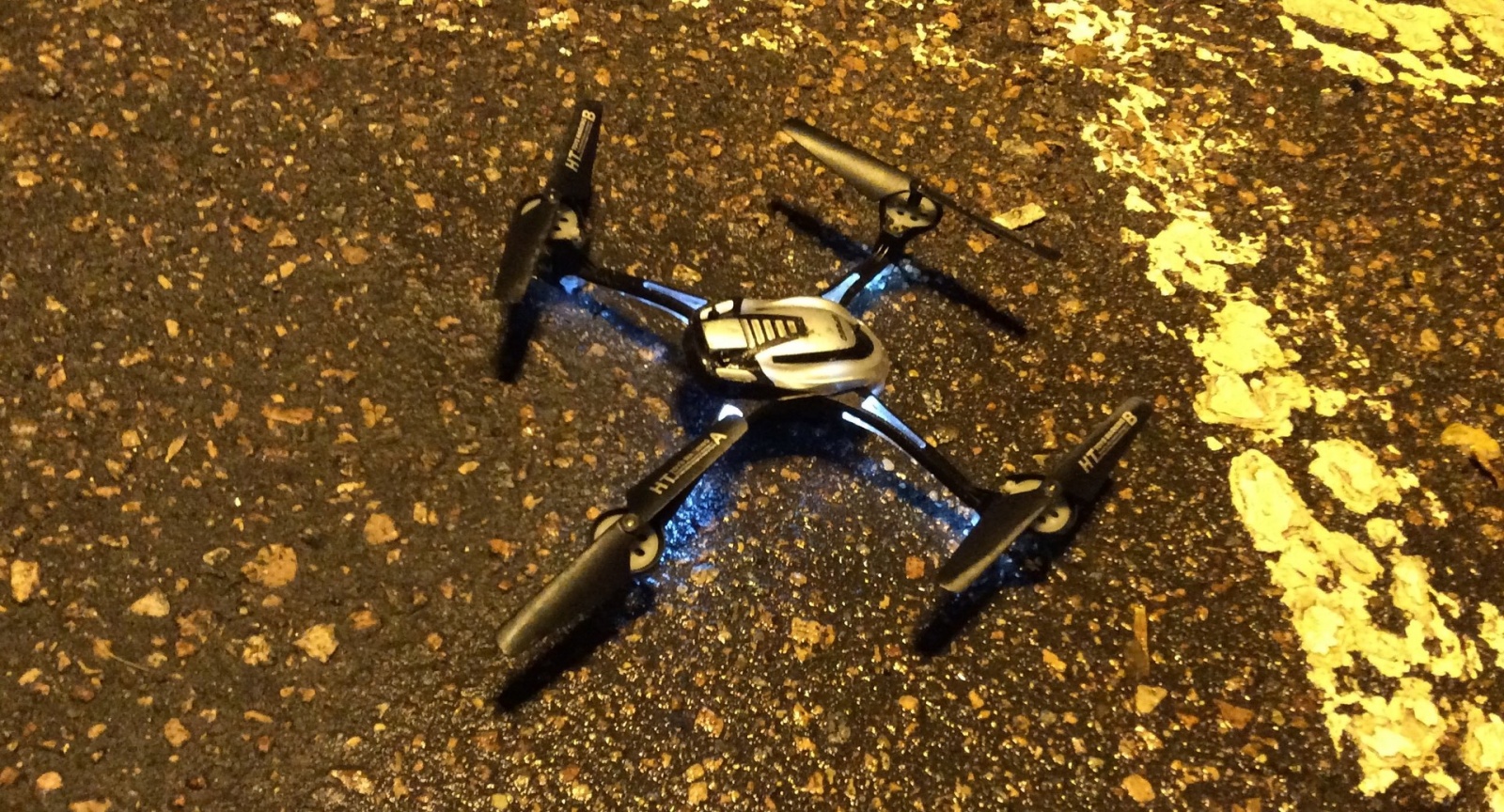 HT F802C — квадрокоптер с wi-fi камерой, или непослушный дезертир - 1 HT F802C — квадрокоптер с wi-fi камерой, или непослушный дезертир - 1