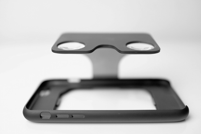 Чехол для смартфона, который раскладывается в гарнитуру VR - 1
