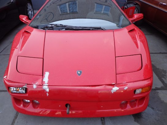 Печальное зрелище: полуразобранная Lamborghini Diablo на Троещине - 3 1