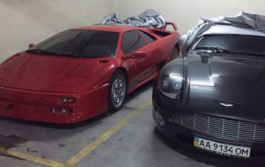 Печальное зрелище: полуразобранная Lamborghini Diablo на Троещине - 4 1