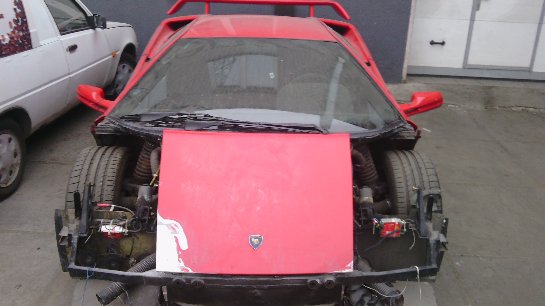 Печальное зрелище: полуразобранная Lamborghini Diablo на Троещине - 1 1