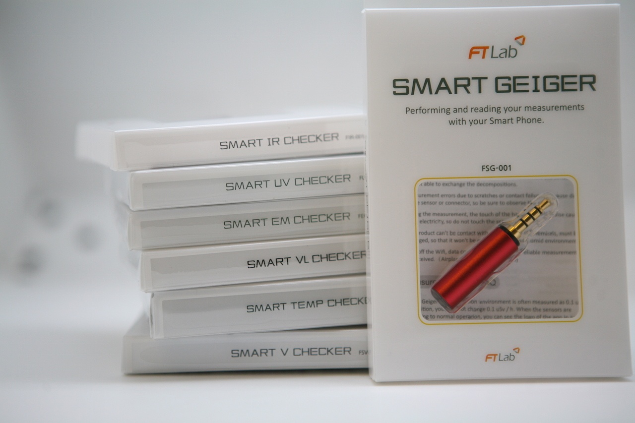 Smart Geiger — миниатюрный «датчик Гейгера» в смартфоне: коллекция насадок от FT Lab - 3