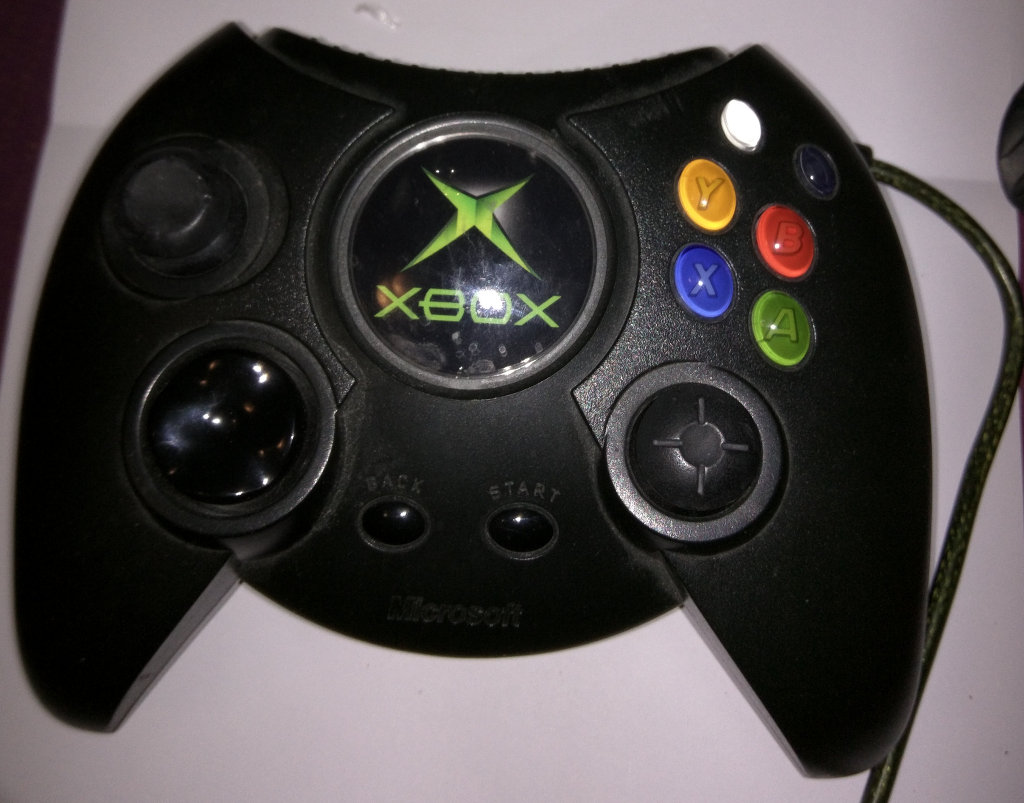 Raspberry Pi Zero + Xbox контроллер=игровая консоль - 1