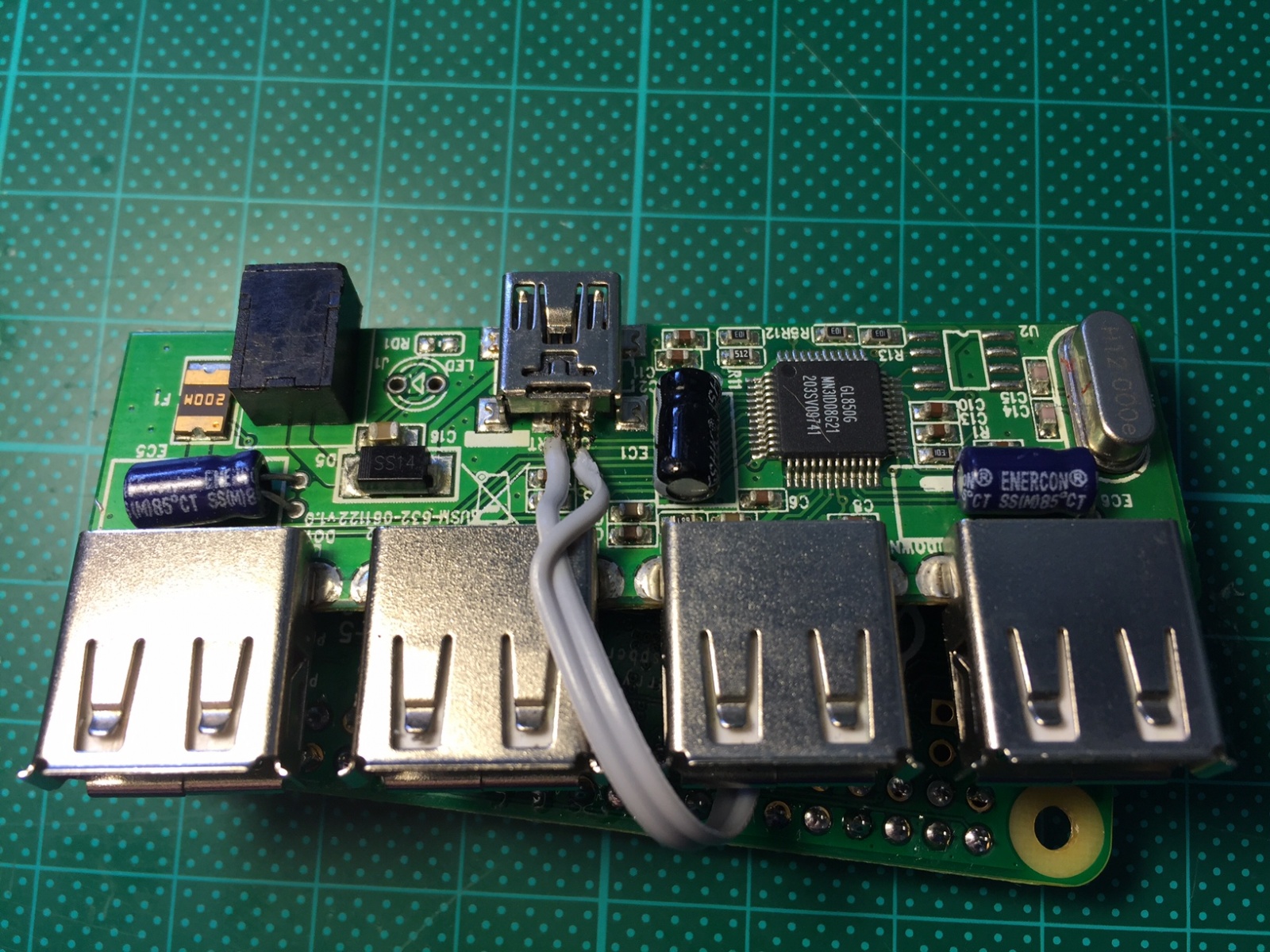 4 дополнительных USB порта для Raspberry Pi Zero? Не проблема - 5