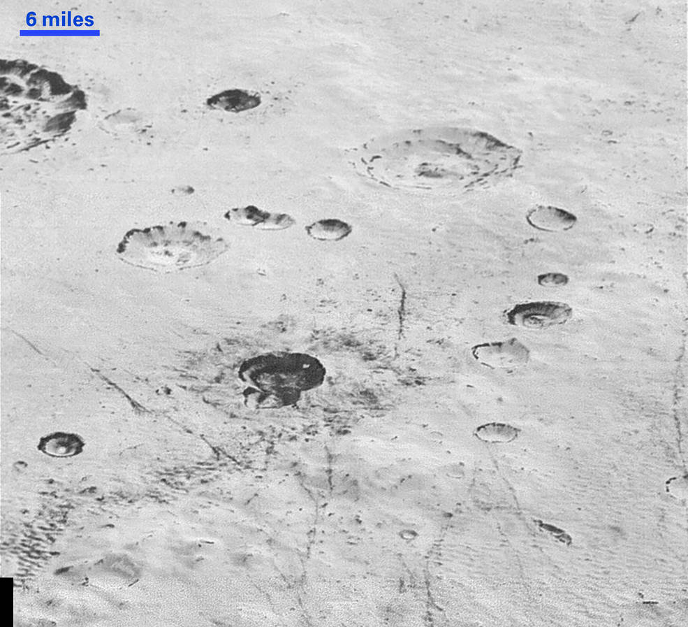 New Horizons прислал самые детализированные фотографии поверхности Плутона - 3