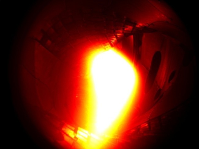 В стеллараторе Wendelstein 7-X получена первая плазма - 1