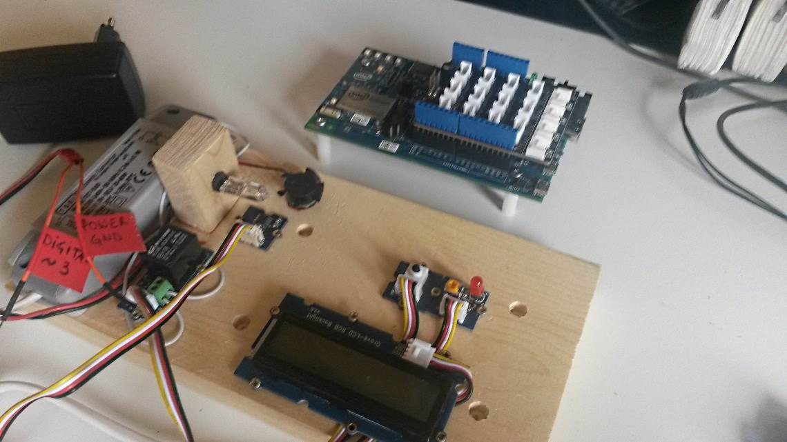 Модель системы климат-контроля на основе Intel Edison - 1 Модель системы климат-контроля на основе Intel Edison - 1