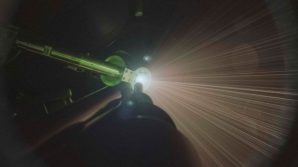 На Сатурне сегодня идут дожди… из жидкого гелия - 1 На Сатурне сегодня идут дожди… из жидкого гелия - 1