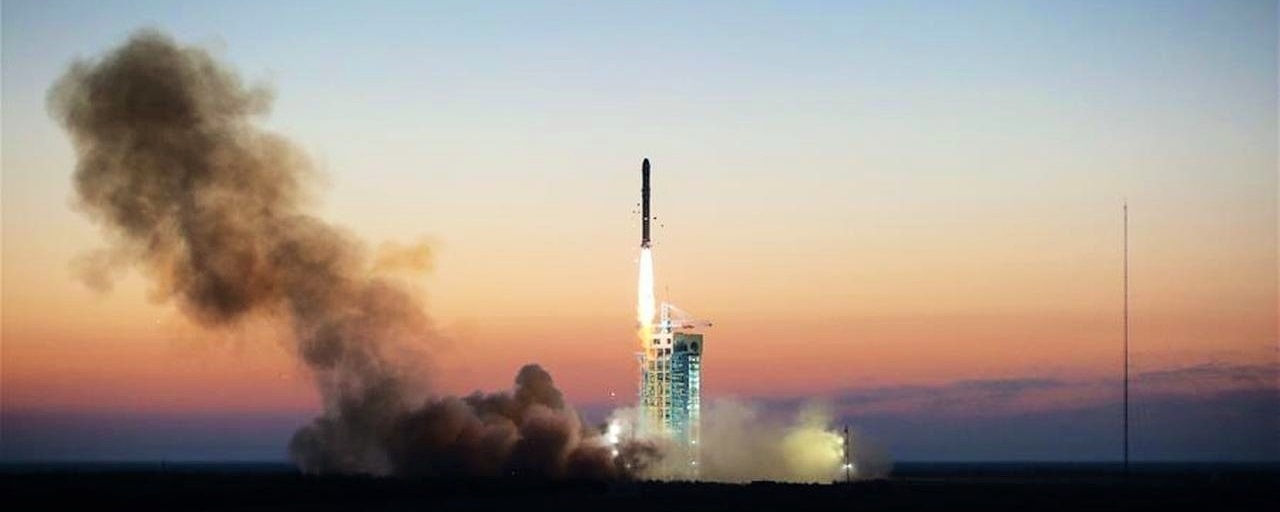 Китай успешно запустил зонд-спутник поиска темной материи - 1