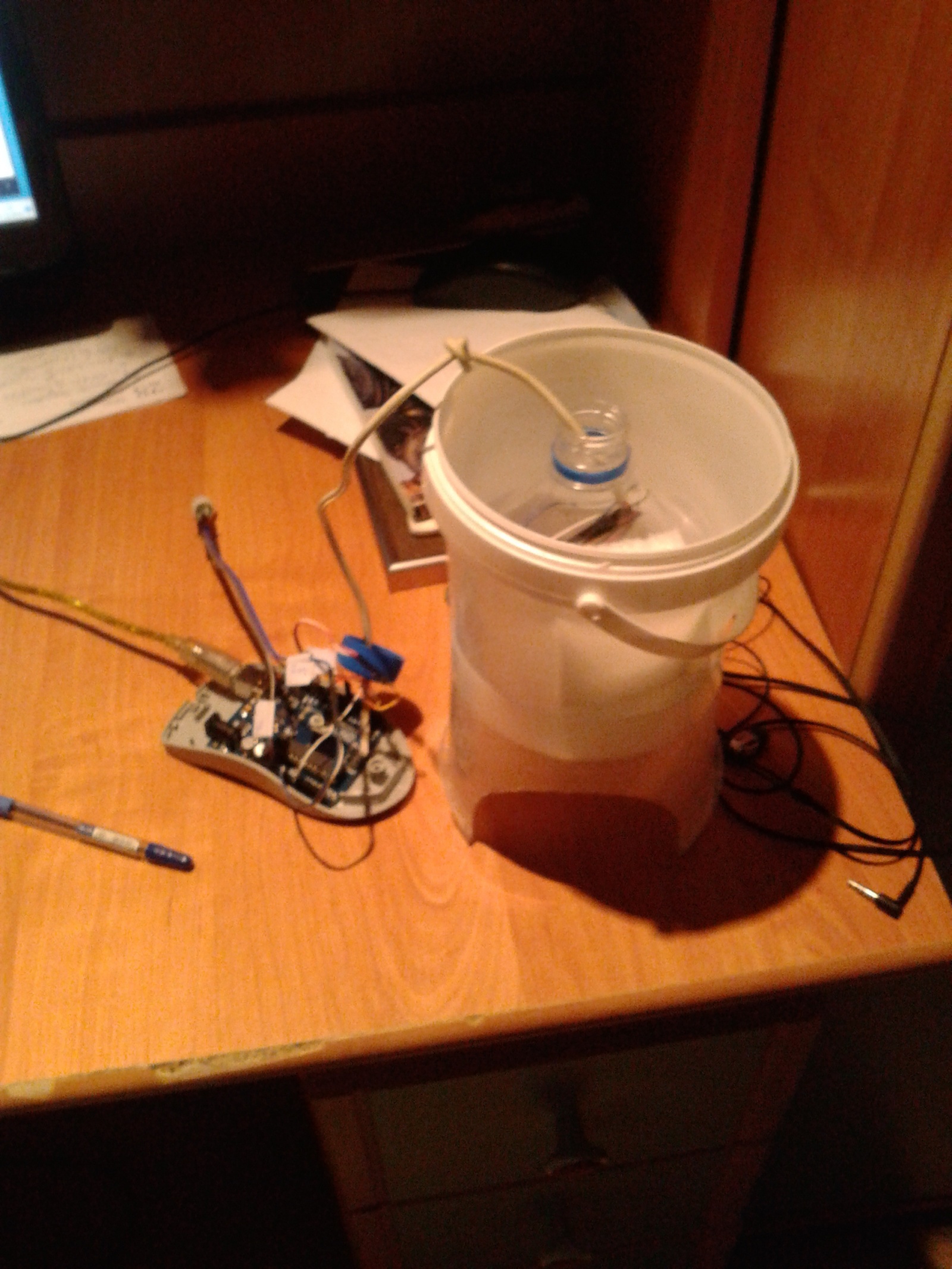 Очумелые ручки: «Кормовой диспенсер» - 9 Очумелые ручки: «Кормовой диспенсер» - 9