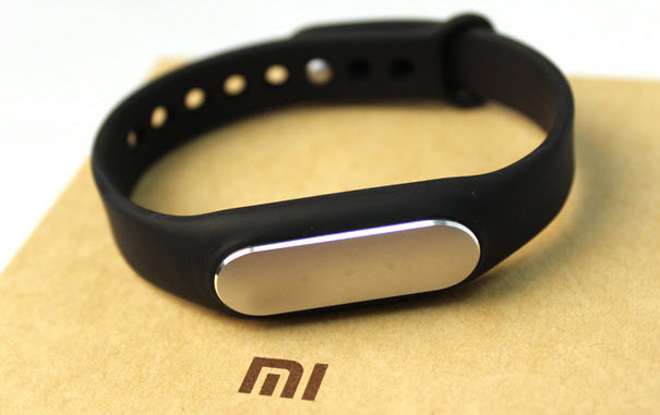 Xiaomi уже поставила на рынок более 10 млн умных браслетов Mi Band