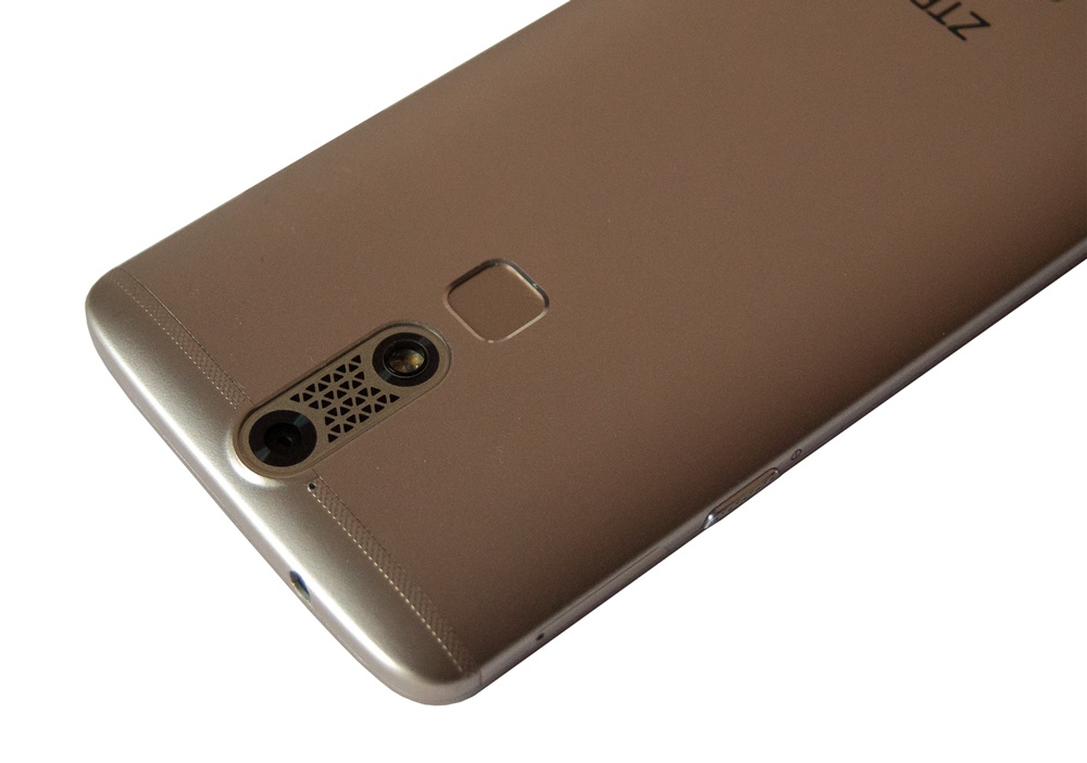 Обзор смартфона ZTE Axon Mini – ох уж эти “мини” - 11