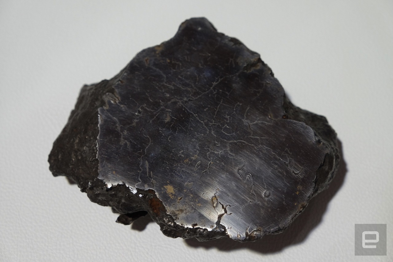 На 3D принтере распечатали первый в мире объект из металла внеземного происхождения - 3 На 3D принтере распечатали первый в мире объект из металла внеземного происхождения - 3