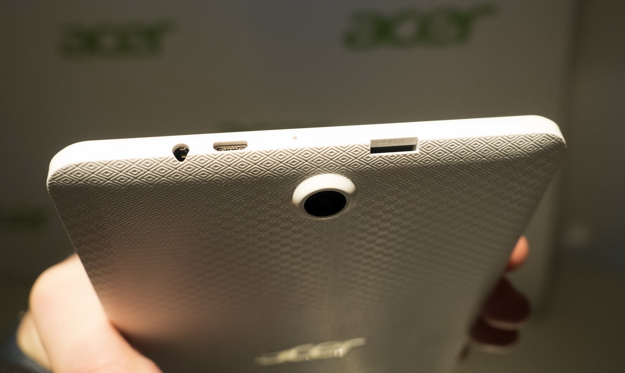 Acer на CES 2016: мониторы, планшеты, игровые ноутбуки и ультрамобильный трансформер - 12