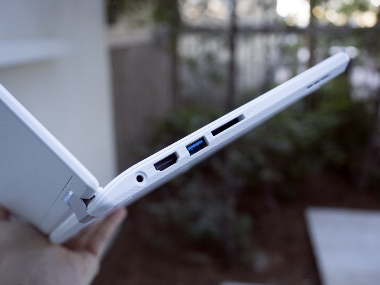 Acer на CES 2016: мониторы, планшеты, игровые ноутбуки и ультрамобильный трансформер - 14