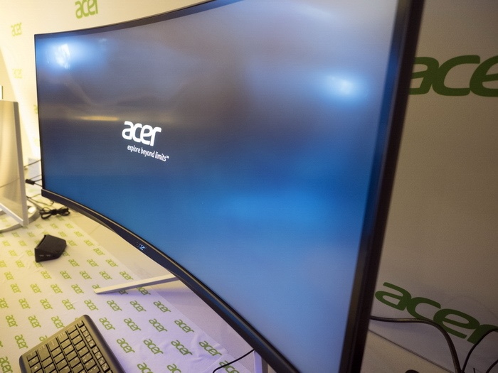 Acer на CES 2016: мониторы, планшеты, игровые ноутбуки и ультрамобильный трансформер - 1