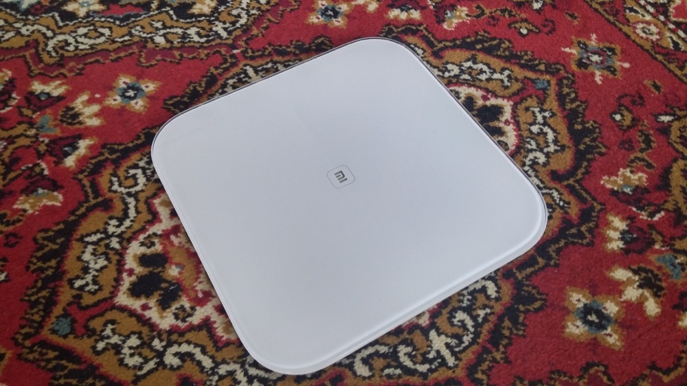 Новогодняя битва: весы Xiaomi Mi Smart Scales против вкусняшек и нездорового образа жизни - 1