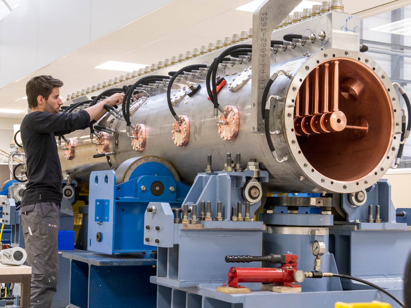 Европейский расщепительный источник - 8 image