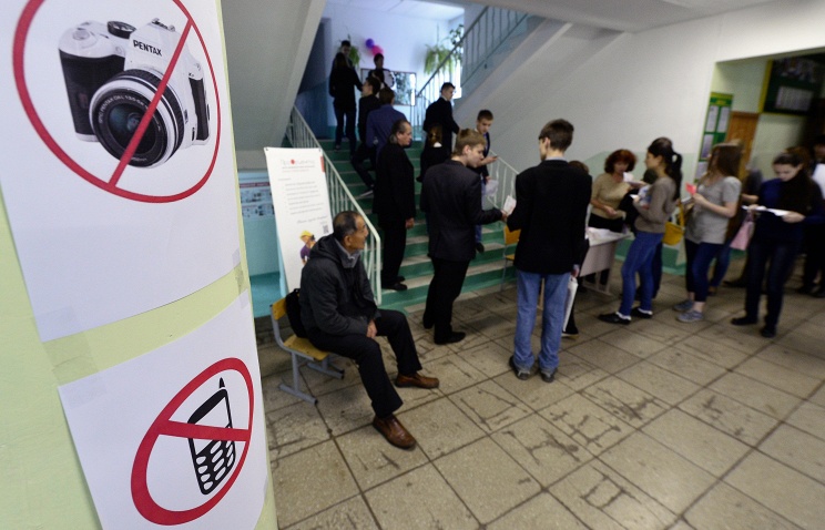 В российских школах могут запретить устройства с возможностью выхода в Сеть - 1