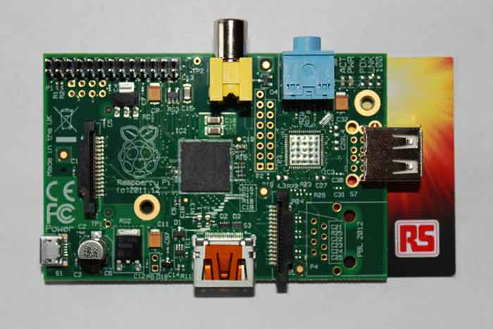 Raspberry Pi Model A, изображение из гугла