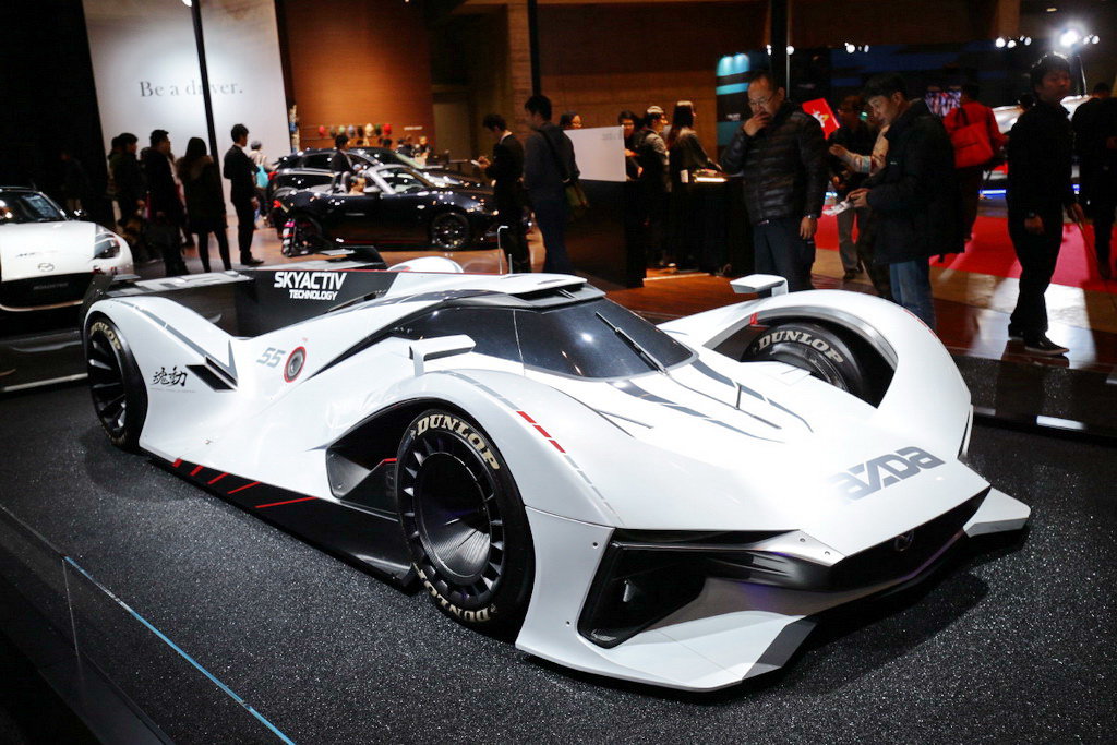 Японцы показали свой тюнинг образца 2016 Японцы показали свой тюнинг образца 2016