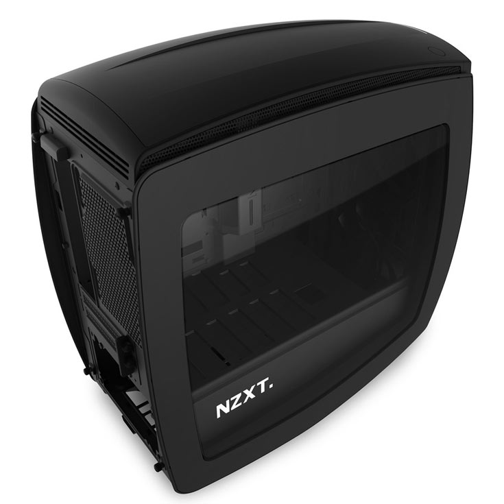 Компьютерный корпус NZXT Manta весит 7,2 кг