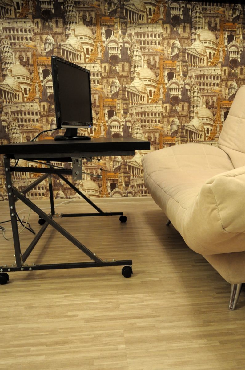 Поднимающийся компьютерный стол для дома, немного industrial-style - 5 image