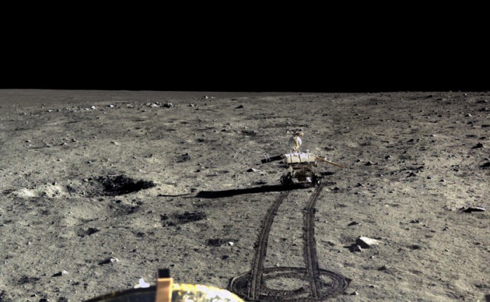 Китай опубликовал фото с лунной поверхности - 6