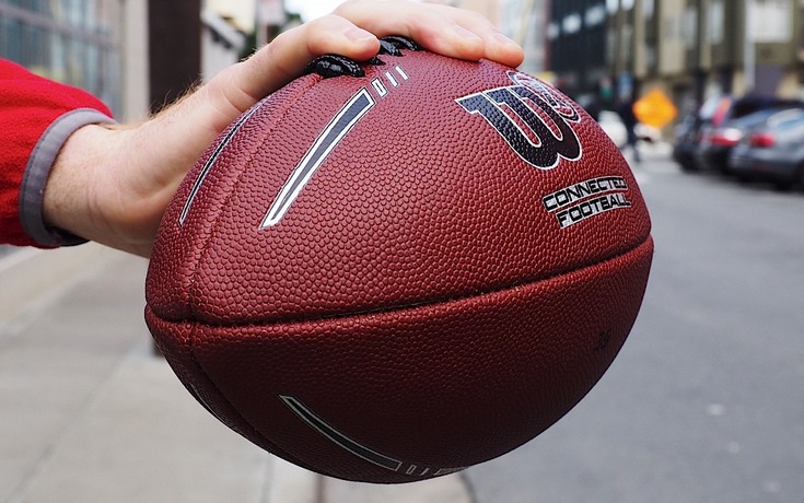 Wilson представила умный мяч для американского футбола 
