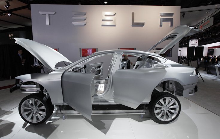 Предварительные заказы на электрокар Tesla Model 3 начнут принимать 31 марта 2016