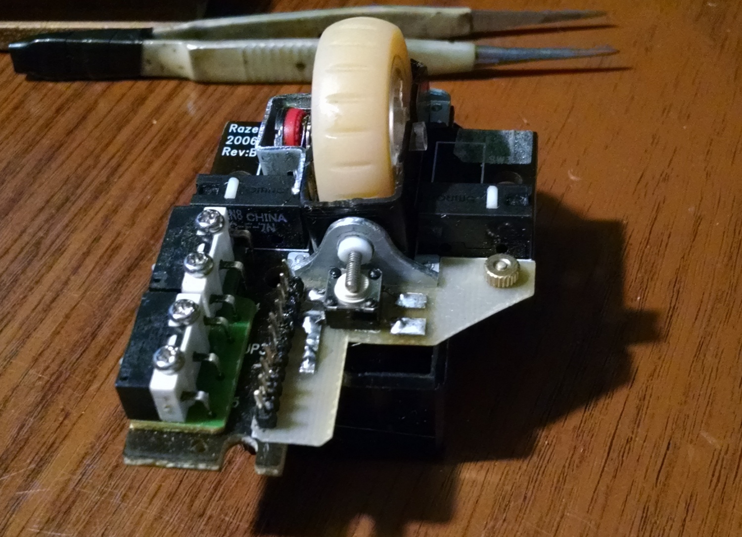 Модернизация мыши — добавление наклонов колеса, замена электроники - 12