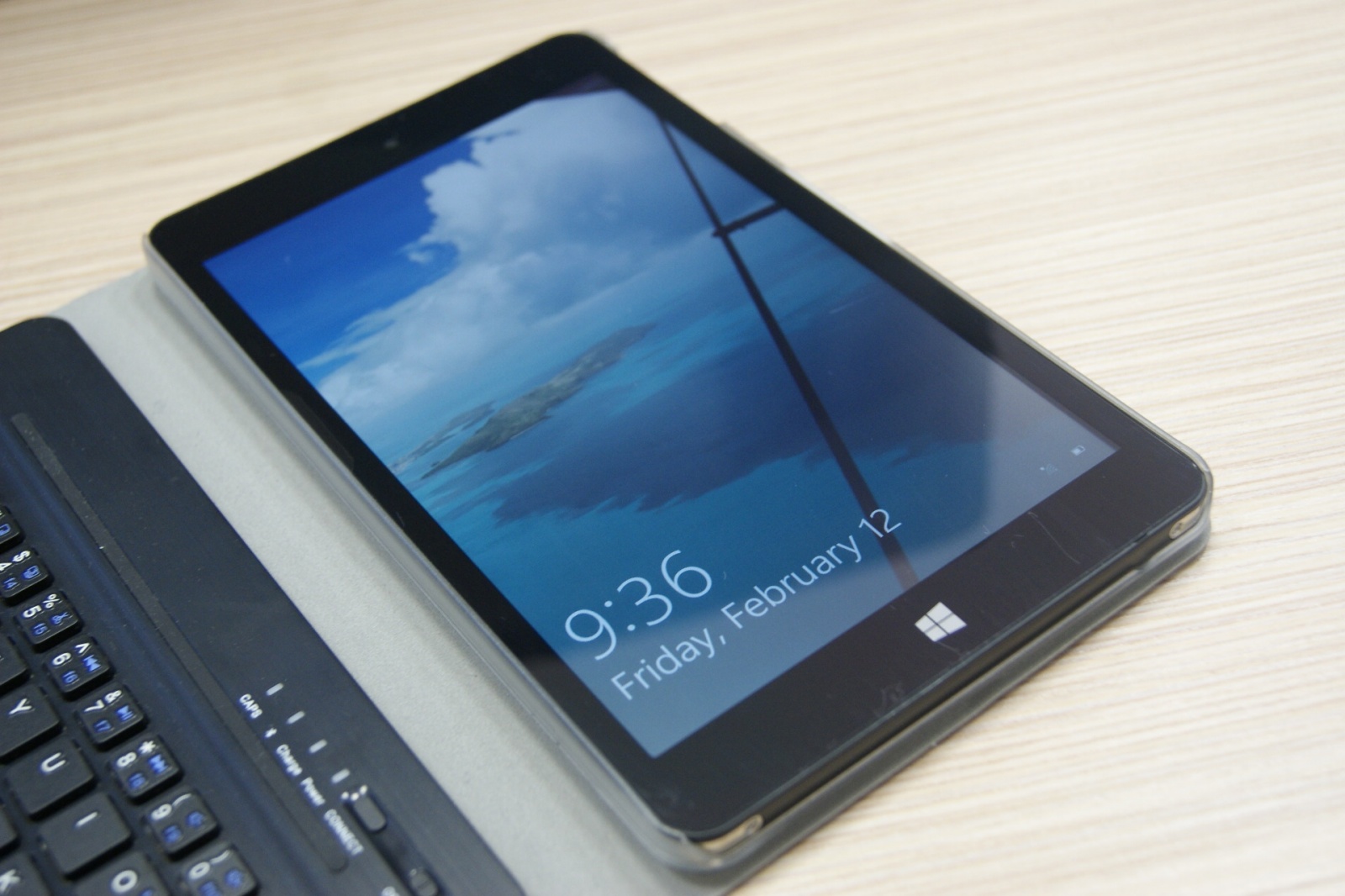 Обзор бюджетного 8" планшета Chuwi Vi8 Plus на Windows 10 за $88 - 14 image
