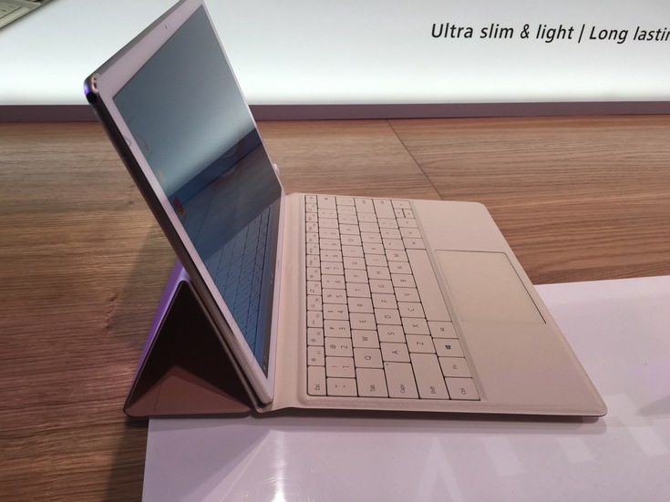 На MWC 2016 представлен планшет Huawei MateBook