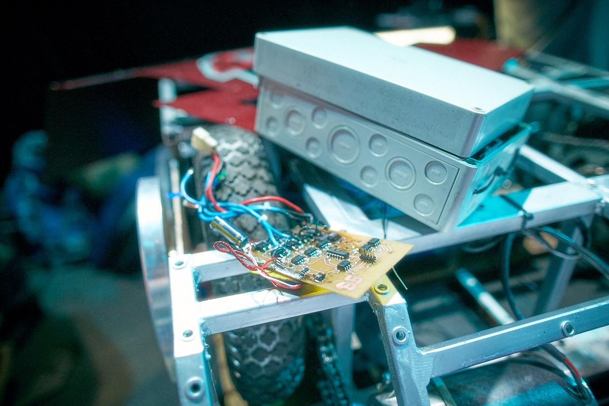 Фотоотчет с открытия боев роботов «Бронебот-2016» - 15 Фотоотчет с открытия боев роботов «Бронебот-2016» - 15