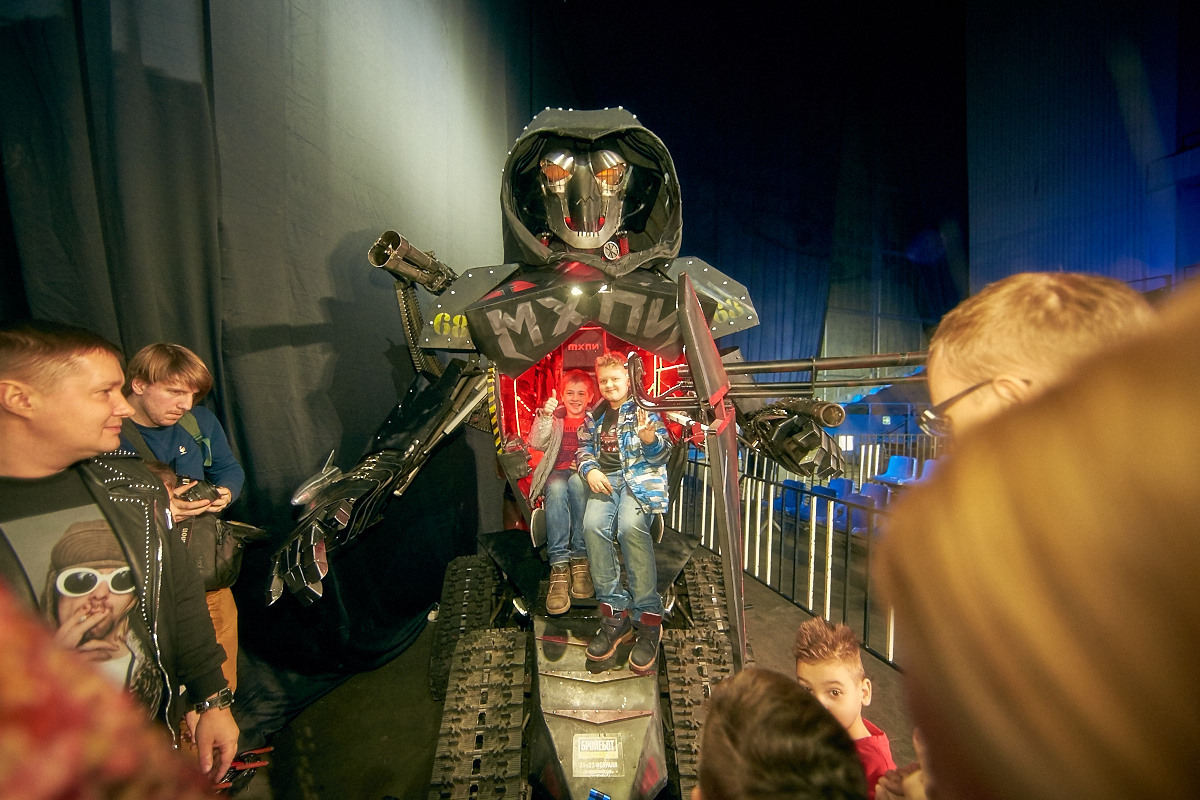 Фотоотчет с открытия боев роботов «Бронебот-2016» - 29 Фотоотчет с открытия боев роботов «Бронебот-2016» - 29