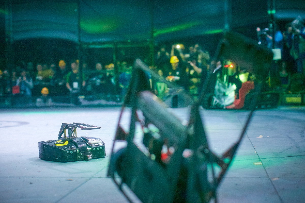 Фотоотчет с открытия боев роботов «Бронебот-2016» - 46 Фотоотчет с открытия боев роботов «Бронебот-2016» - 46