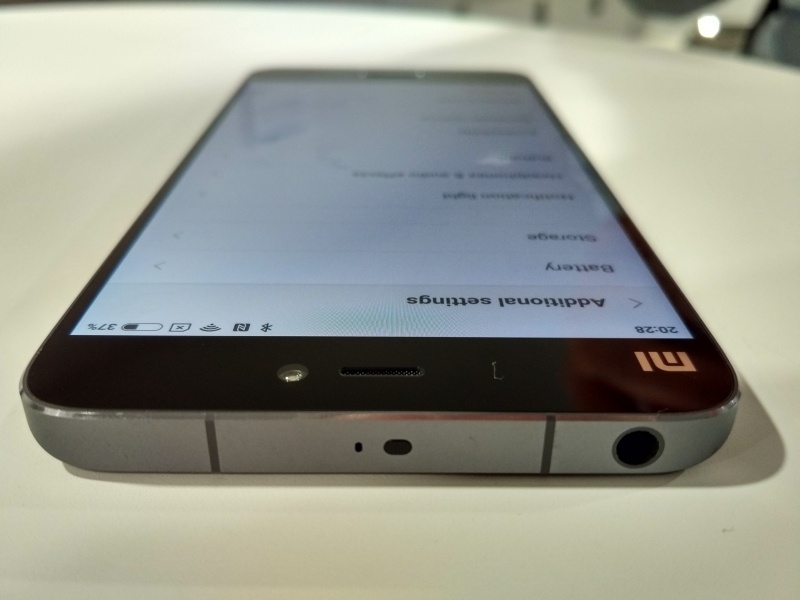Про Xiaomi Mi5: недостатки, первые впечатления и живые фотографии из Барселоны - 10