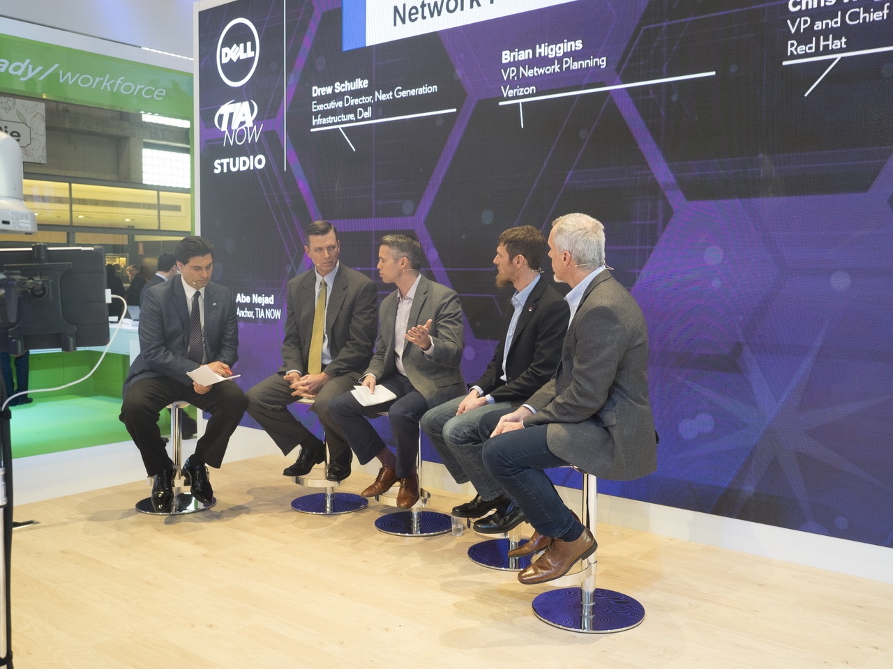Dell на Mobile World Congress: подготовка к эпохе IoT, модульные дата-центры, OEM-решения и защищенный планшет - 6