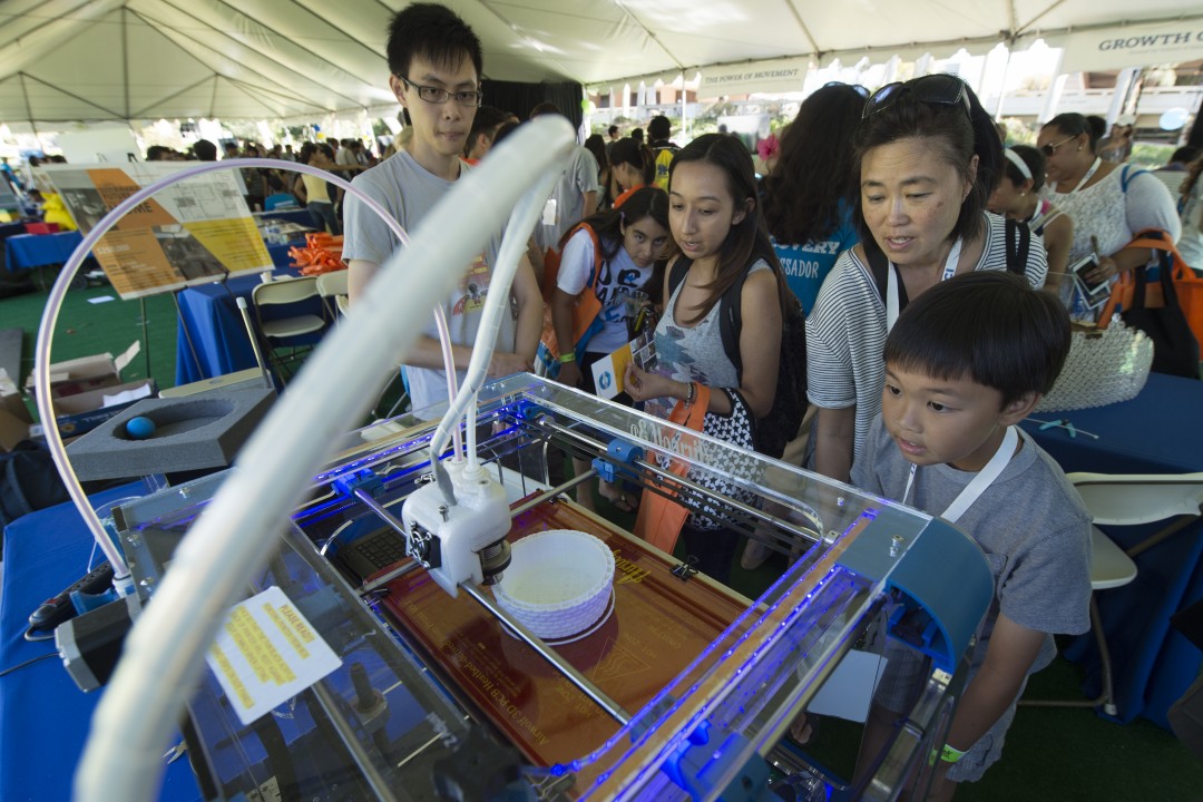 Hi-tech шпионаж: по записи звука работающего 3D принтера можно воспроизвести напечатанную ранее деталь - 1 Hi-tech шпионаж: по записи звука работающего 3D принтера можно воспроизвести напечатанную ранее деталь - 1