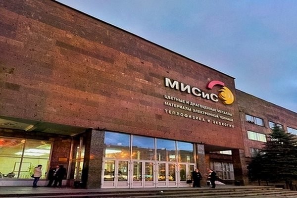 В России разработали ядерную батарейку на никеле-63, работающую 50 лет - 3 В России разработали ядерную батарейку на никеле-63, работающую 50 лет - 3