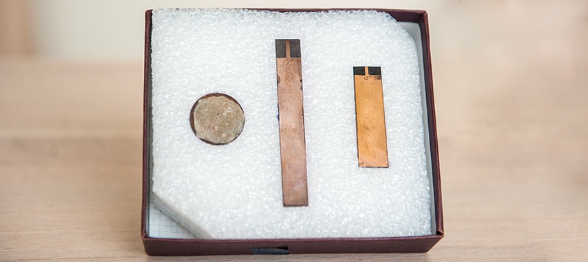 В России разработали ядерную батарейку на никеле-63, работающую 50 лет - 1 В России разработали ядерную батарейку на никеле-63, работающую 50 лет - 1