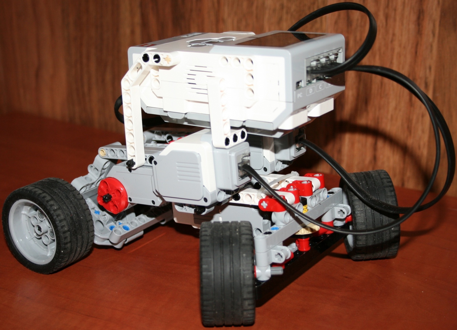 Взаимодействие с роботом на базе конструктора Lego Mindstorms EV3 через RCML - 1