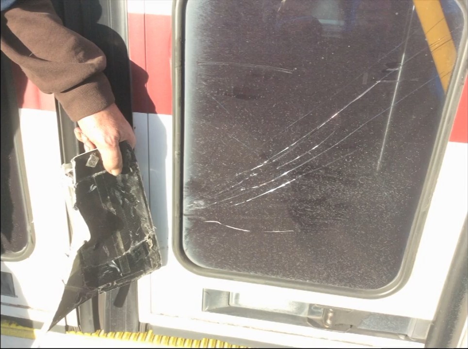 Видеозапись с камер наблюдения автобуса, столкнувшегося с автомобилем Google - 8 Видеозапись с камер наблюдения автобуса, столкнувшегося с автомобилем Google - 8