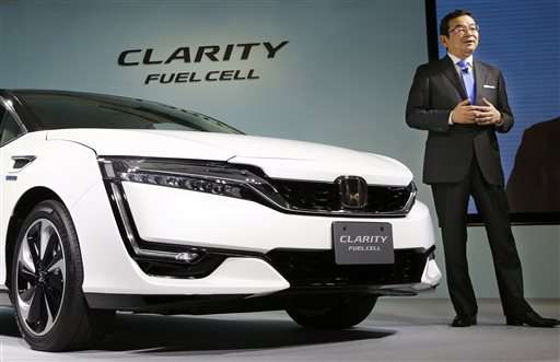 Honda выпустила собственный автомобиль на водородных топливных элементах - 1